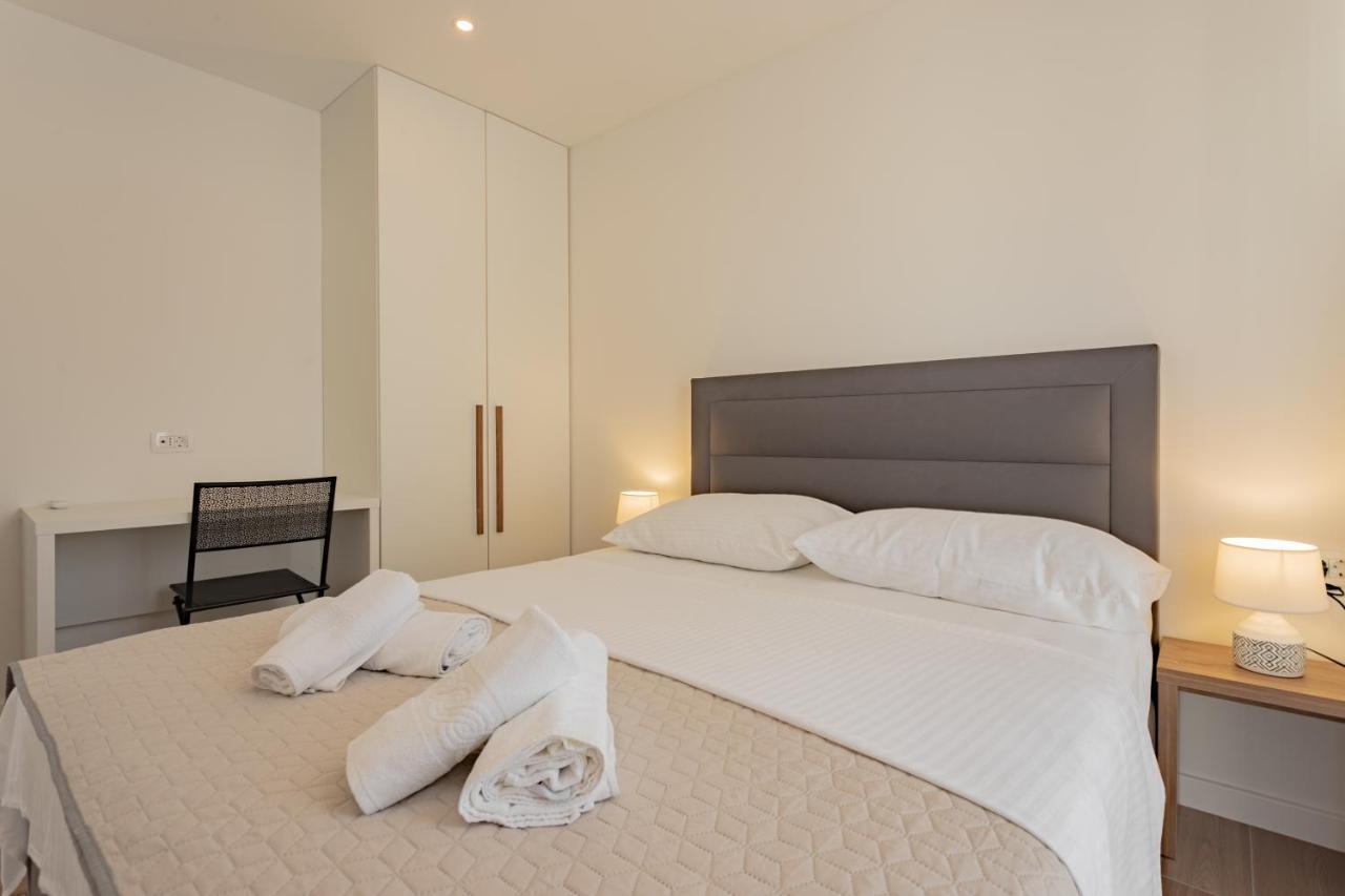Apartmani Benzon Baška Voda Екстериор снимка