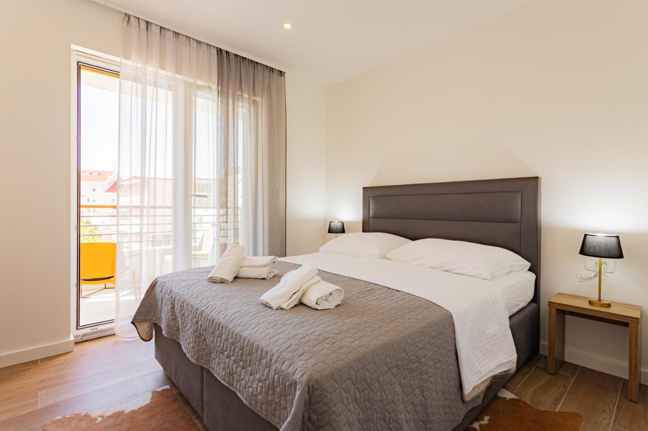 Apartmani Benzon Baška Voda Екстериор снимка