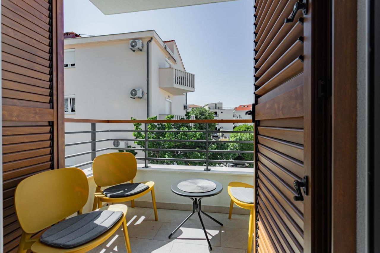 Apartmani Benzon Baška Voda Екстериор снимка